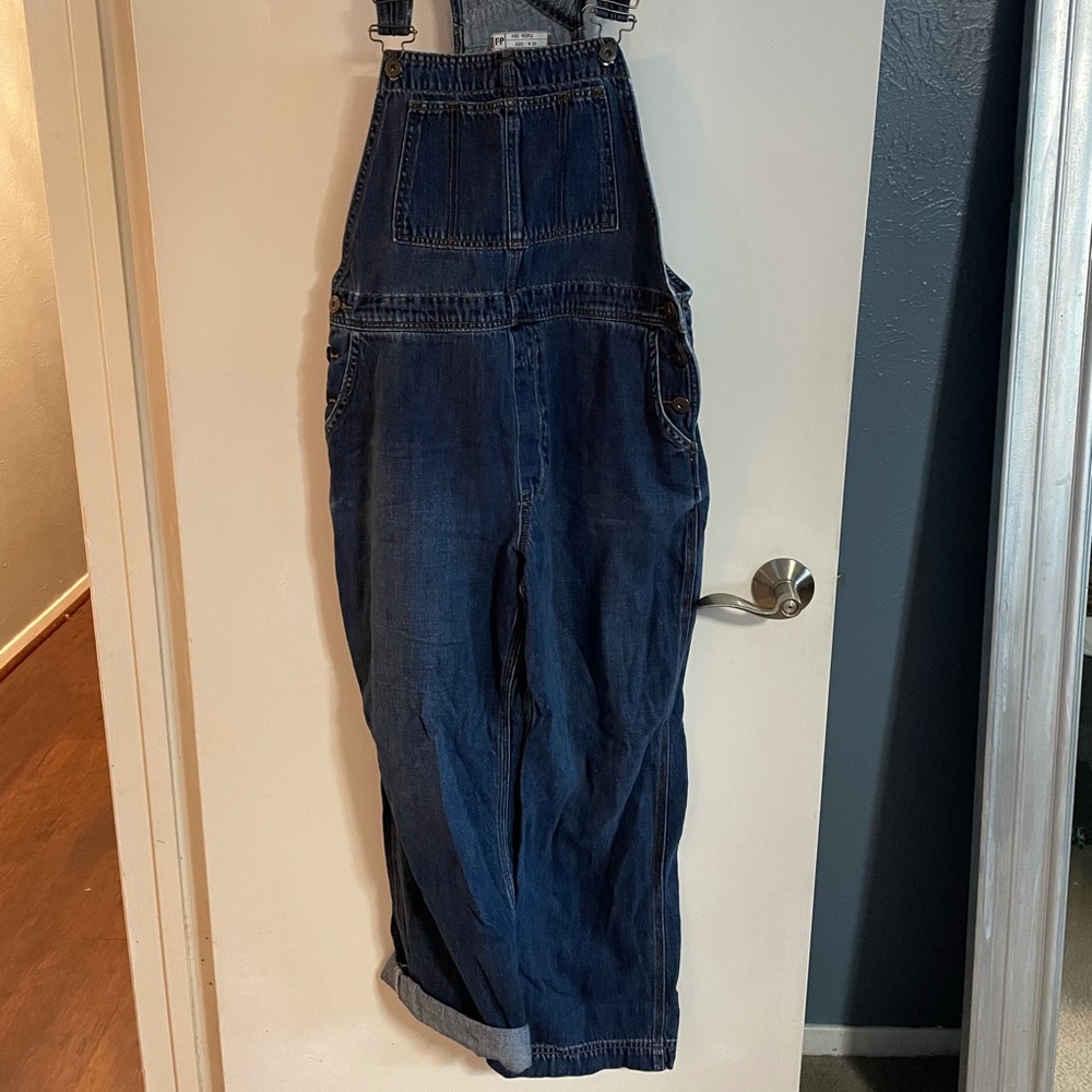 Jean overalls, fit is baggy